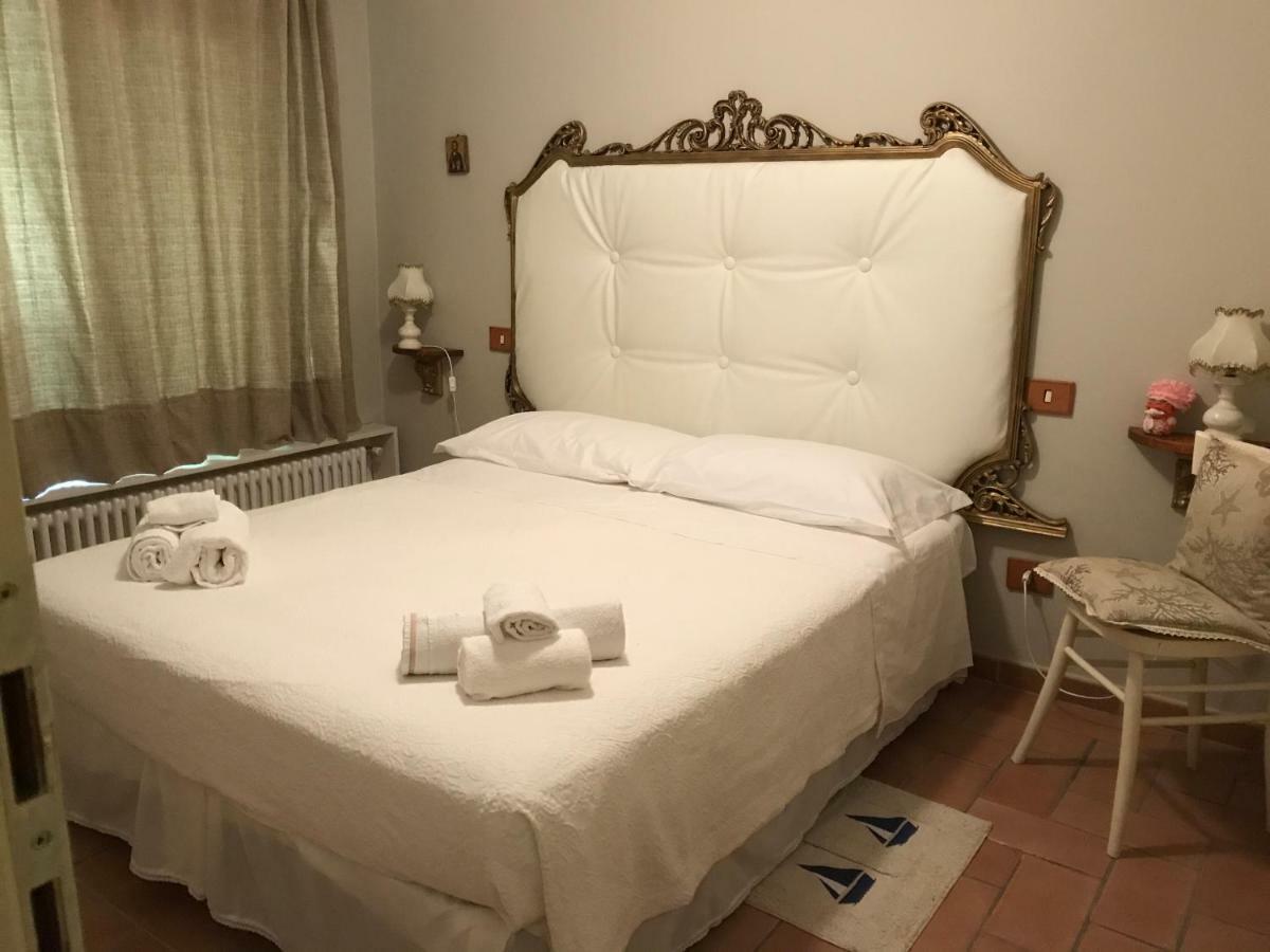 Ancora Bilocale Villa Marina di Massa Ngoại thất bức ảnh