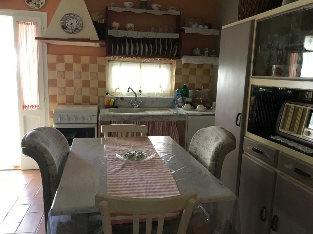 Ancora Bilocale Villa Marina di Massa Ngoại thất bức ảnh